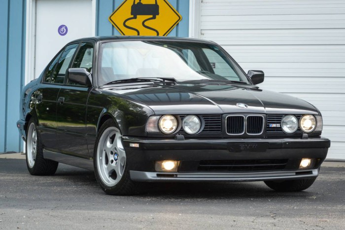 BMW M5 E34